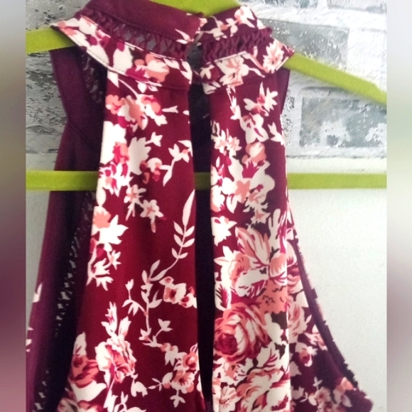 Floral Halter Dress - Picture 5 of 7